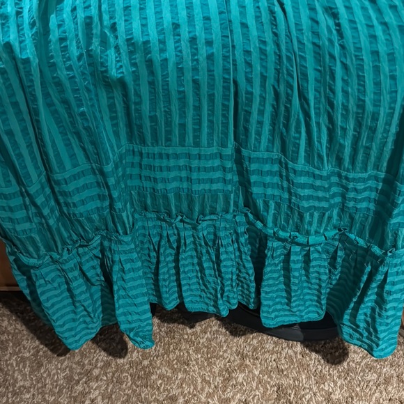 Green Anthropologie Midi-length Flutter Sleeve dress - Picture 5 of 8